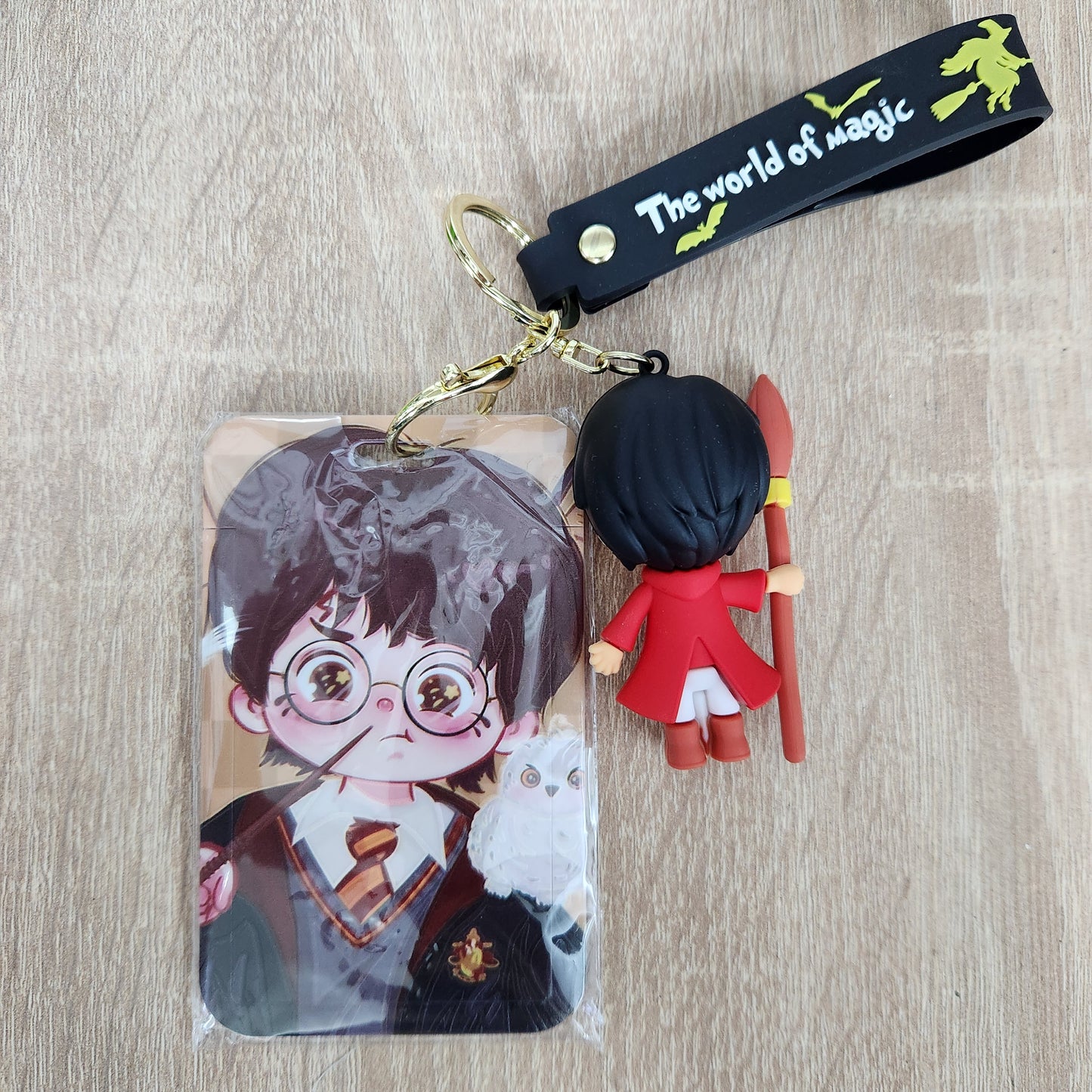 Porte clé avec badge Harry Potter