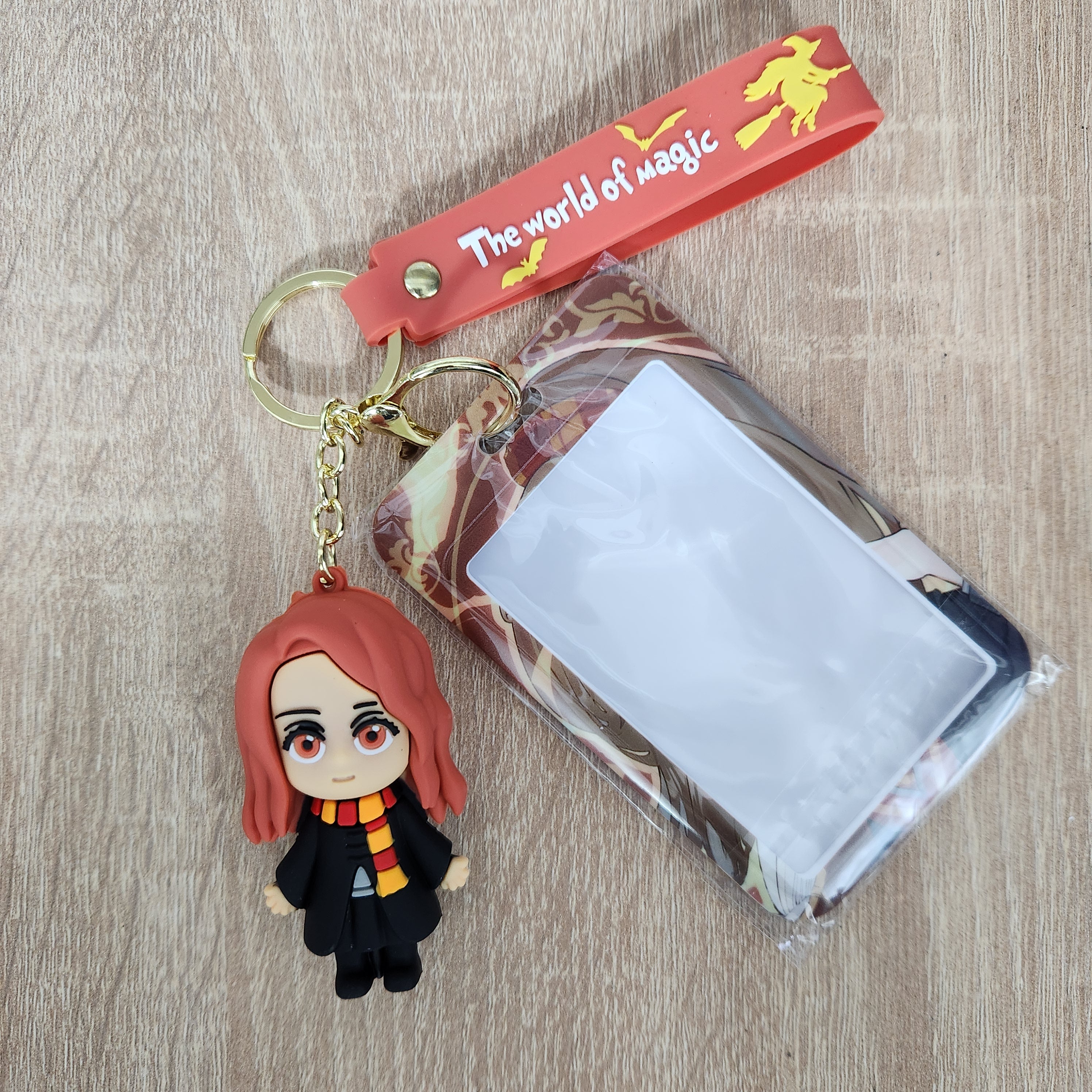 Porte clé avec badge Hermione – Le Particulier